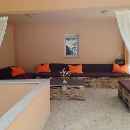 Appartamento Alja, Sara I Nevio Jacuzzi Dugi Rat