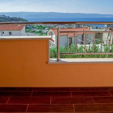 Alja, Sara I Nevio Jacuzzi Appartamento Dugi Rat
