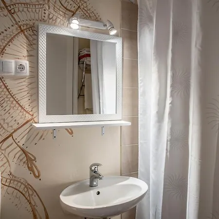 Alja, Sara I Nevio Jacuzzi Dugi Rat